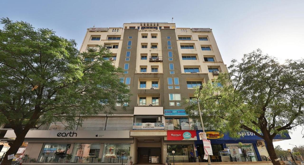 Hotel President Inn By Sky Stays Gandhinagar Luaran gambar